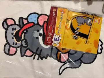 톰과 제리 T셔츠 & 아크릴 키링 세트