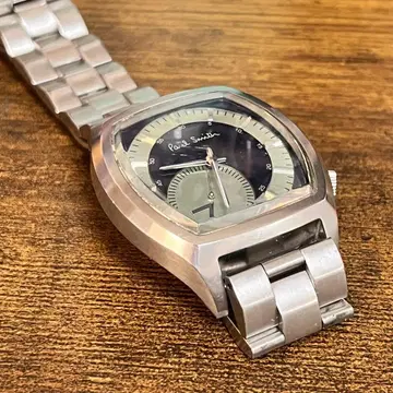 [ 폴 스미스 ] 디자인 워치 [ 가동 중 ] 방풍 흠집 있음