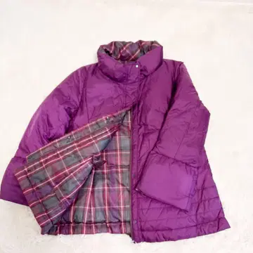 보라색 다운 자켓 체크 리버서블 월드 사이즈 44