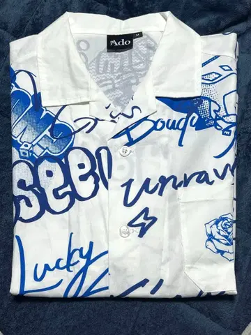 Ado 반팔 그래픽 셔츠 M 사이즈 5th anniversary