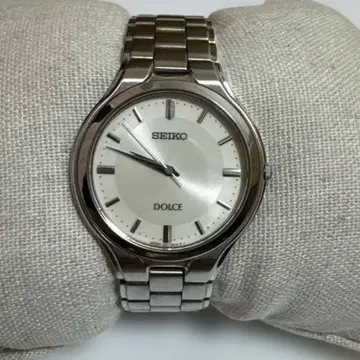 세이코 돌체 실버 쿼츠 남성용 시계 새상품 배터리 교체 완료