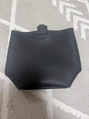 블랙 가죽 토트백