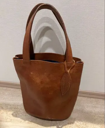 tandey 스몰 가죽 토트백 브라운