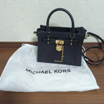 MICHAEL KORS 블랙 숄더백