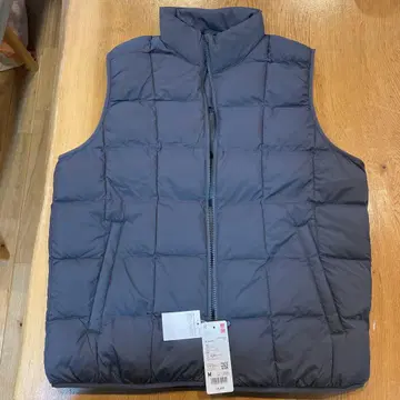 UNIQLO 다운 베스트 M 다크 그레이
