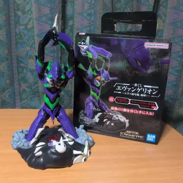 에반게리온 초호기 피규어