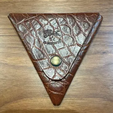 IL BISONTE 가죽 코인 케이스 삼각형