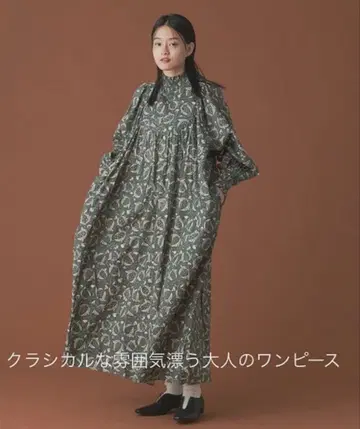 레어 완판템 인기 상품! 앤티크풍 보태니컬 무늬 개더 볼륨 원피스