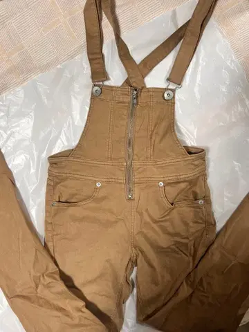 베이지 지퍼 오버롤