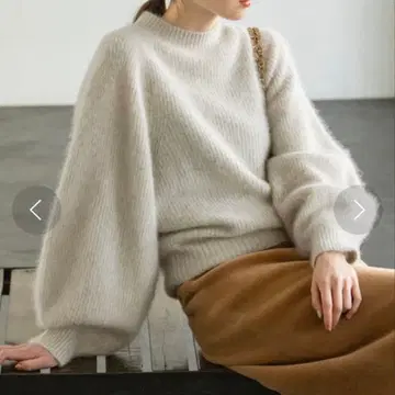 새상품급 노블 폭스 혼방 퍼프 슬리브 니트 풀오버