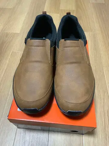 moonstar 서플리스트 스무스 브라운 28.0 미사용 새상품