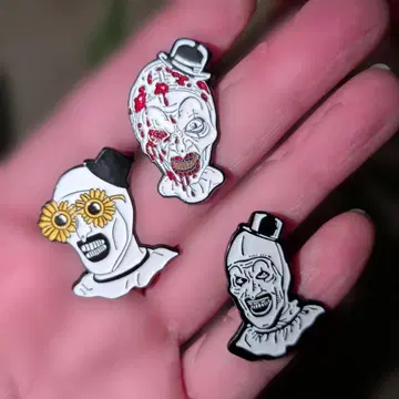 테리파이어 아트 더 크라운 핀즈 핀 브로치 핀 배지 3종 세트