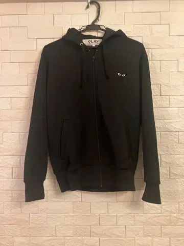 가르송 PLAY 블랙 후드티 S 사이즈