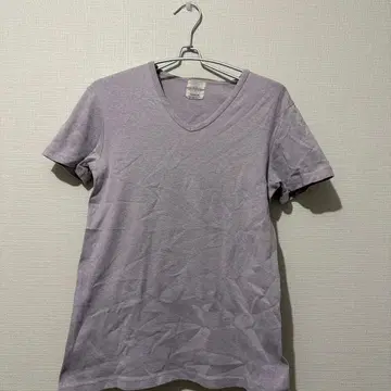 BEAUTY&YOUTH 연보라색 V넥 반팔 티셔츠