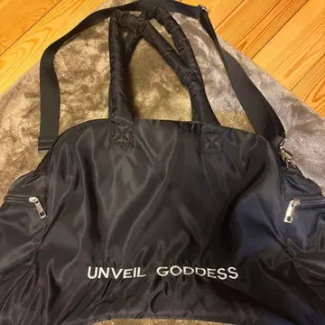 복수외모 UNVEIL GODDESS 보스턴 백 블랙