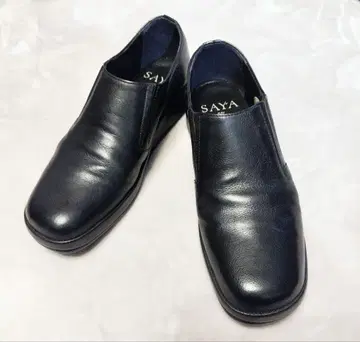 새상품급 사야 가죽 슬립온 밴딩 22.5 스퀘어토 크레이프솔