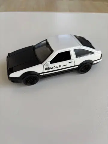 새상품 이니셜D AE86 후지와라 두부점 (자가용) 미니카 화이트/블랙