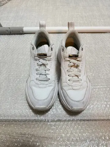 PUMA 여성용 통굽 스니커즈