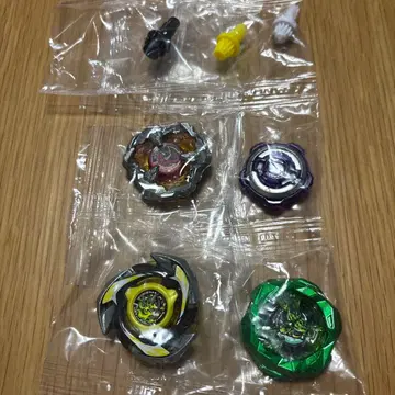 베이블레이드X 골렘락M-85HN 티라노로아 헬즈브레이브