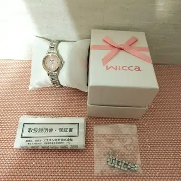 시티즌 위카 솔라 여성용 손목시계 KH9-914-93