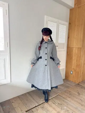 아오키 미사코 시마무라 코트 그레이