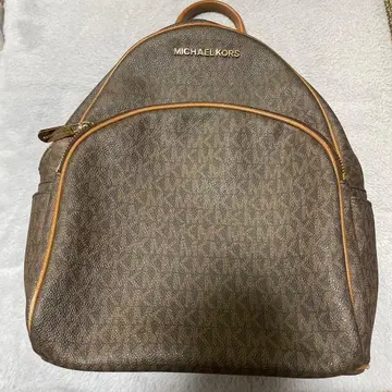 MICHAEL KORS 브라운 백팩