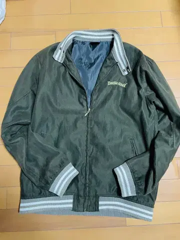 더블 스티치 집업 자켓 올리브 그린