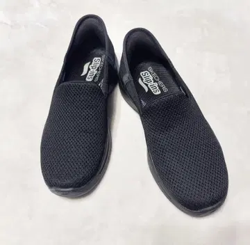 [새상품급] SKECHERS Slip-ins 슬립온 블랙 23.5cm
