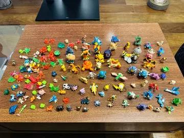 포켓몬 피규어 다수