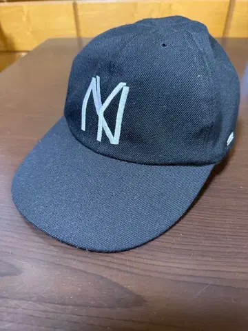 COMESANDGOES 블랙 야구 모자