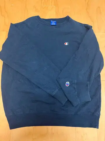 Champion 네이비 맨투맨 M 사이즈