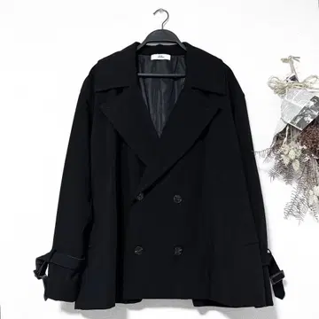 [ 완판템 ] 루스 드레이프 기믹 숏 트렌치코트 S