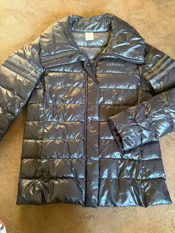 adidas 다운 자켓
