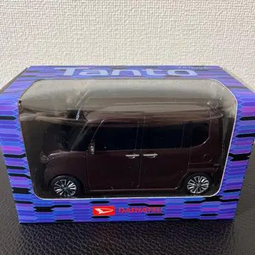 DAIHATSU Tanto 미니카 브라운
