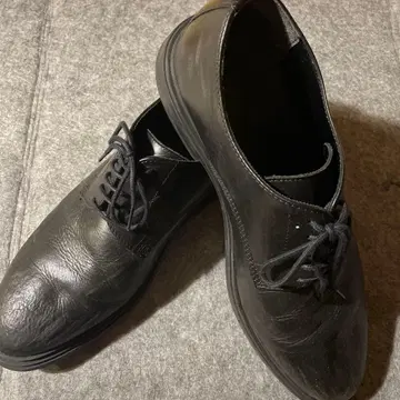 블랙 가죽 풍 레이스업 슈즈 GU 28cm