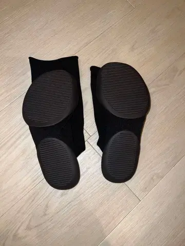 YZY PODS 사이즈 1