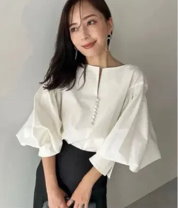 [ anuans ] 셔링 볼륨 브라