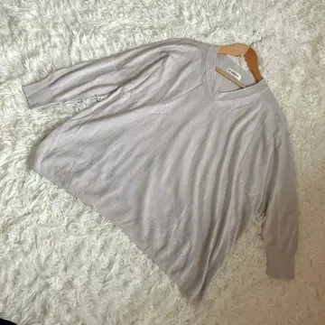 [새상품급] INED 이네드 V넥 루즈핏 니트 그레이지 9호 M 상당