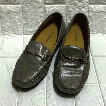 크롤 발리에 모카신 로퍼 골드 금장 장식 웨지솔 워셔블