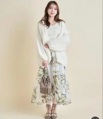 [택 포함 새상품] 단종 Mystrada 마이 스트라다 니트 가디건