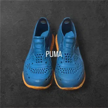 연말 한정 가격 PUMA 샌들