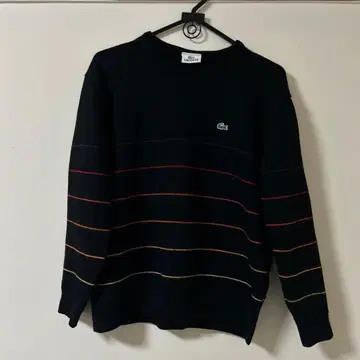 Lacoste 블랙 스트라이프 니트