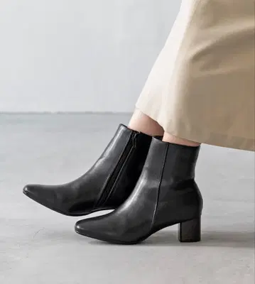 menue 스퀘어토 숏부츠 블랙 계열 LL 사이즈