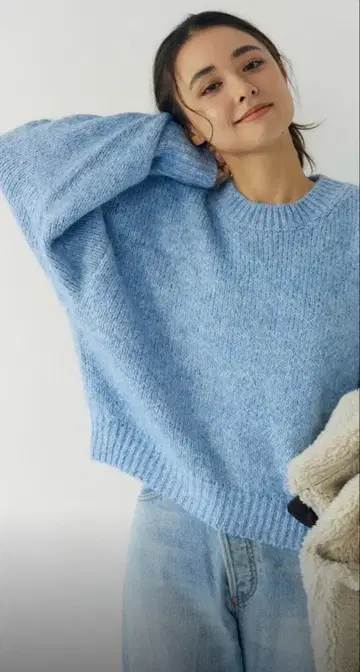 Ungrid 컬러 모헤어 혼방 루즈 니트 블루