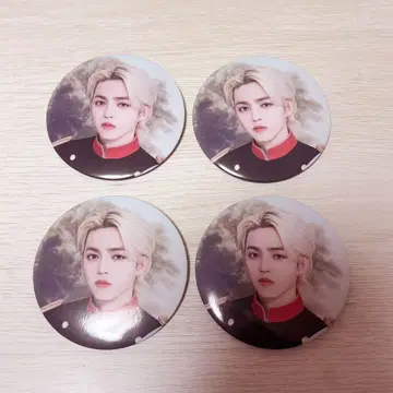 SEVENTEEN 카페 서울 에스쿱스 캔뱃지 4종 세트