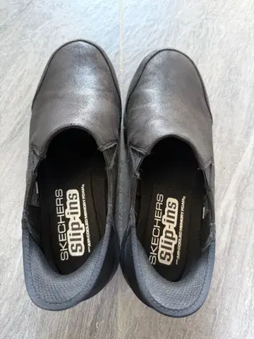 새상품급 핸즈프리 신발 스케쳐스 슬립인즈