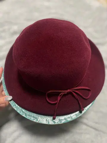 maxim 버건디 펠트 햇