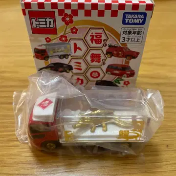 후쿠마이 토미카 UD 트럭