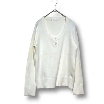 q.t.c [ L ] 여성용 U넥 풀오버 니트 스웨터 화이트