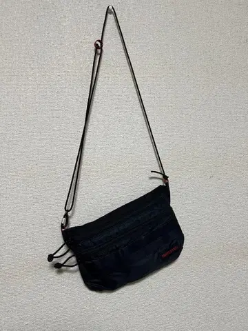 BRIEFING 블랙 숄더백